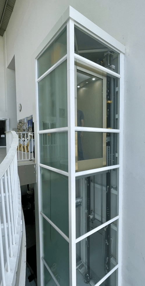 Observation Champagne Outdoor Shaft  Lift